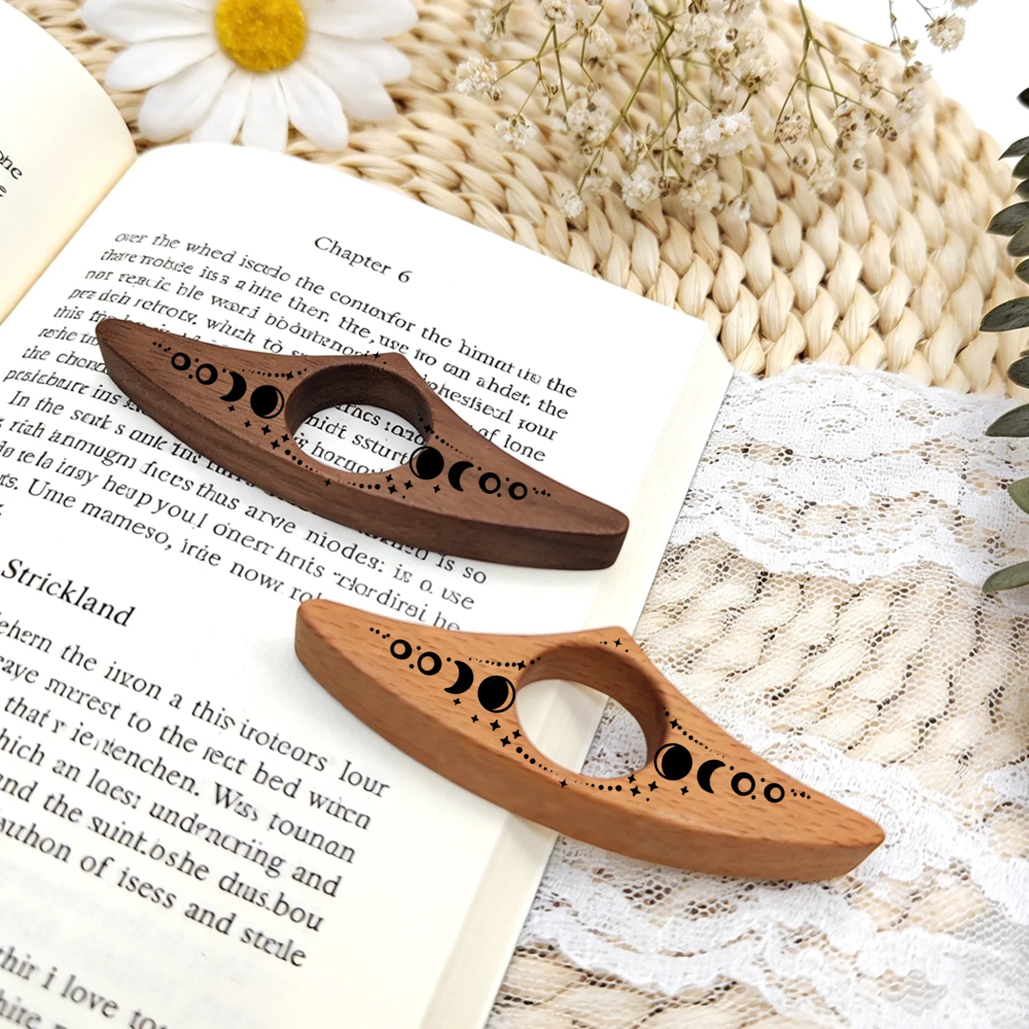 I Love You To The Moon And Back - Personalized Book Page Holder